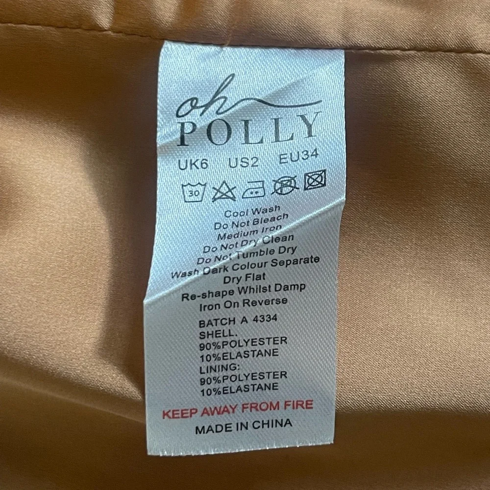 Plunge Neck Satin Corset Top in Tan. NWT - Picture 6 of 6